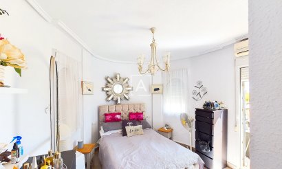 Resale - Villa - Pinar de Campoverde