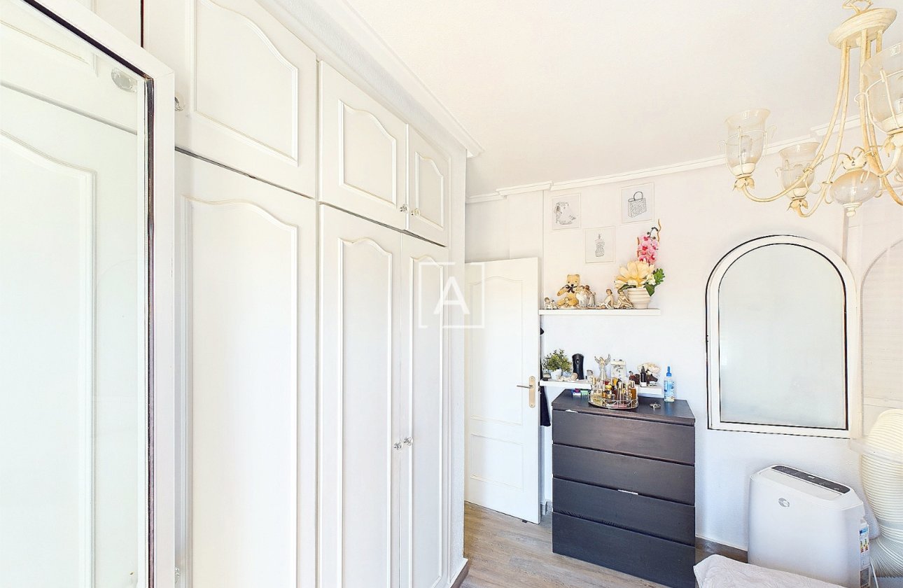 Resale - Villa - Pinar de Campoverde