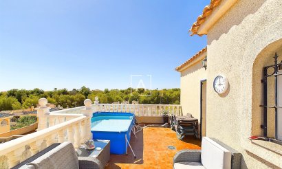 Resale - Villa - Pinar de Campoverde