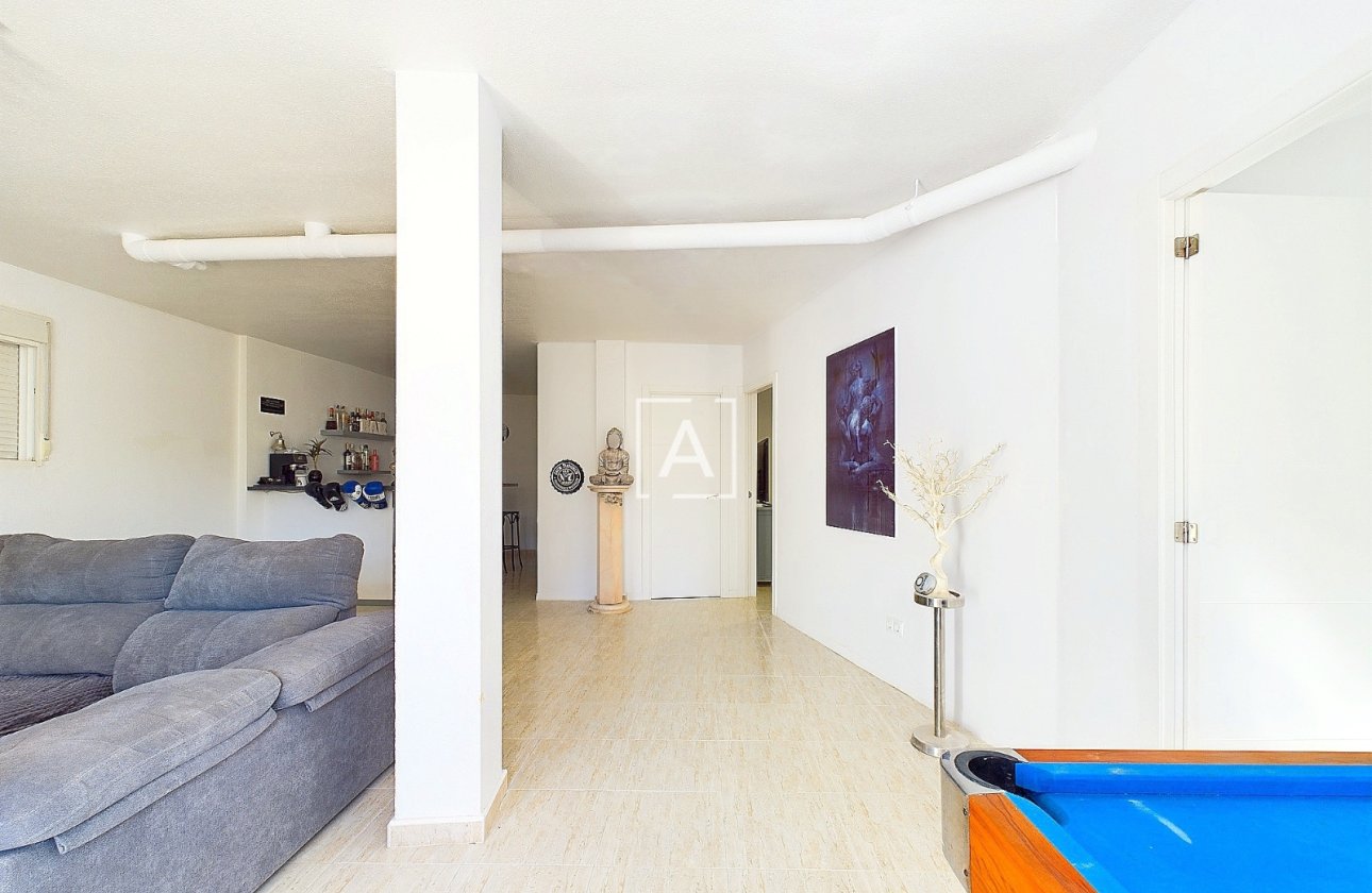 Resale - Villa - Pinar de Campoverde