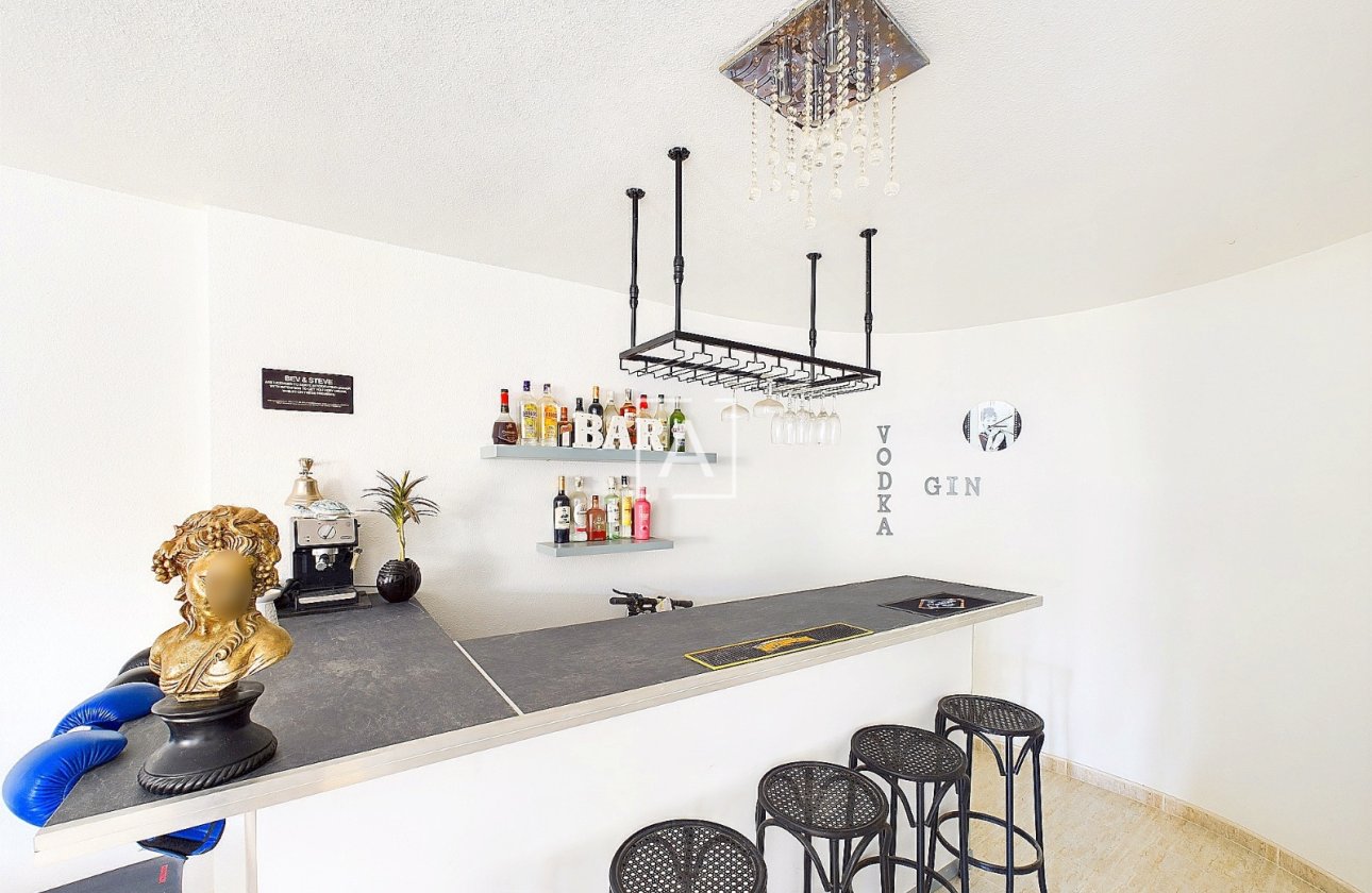 Resale - Villa - Pinar de Campoverde