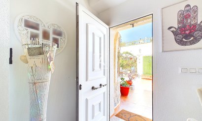 Resale - Villa - Pinar de Campoverde