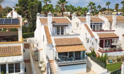 Resale - Villa - Orihuela Costa - Villamartín