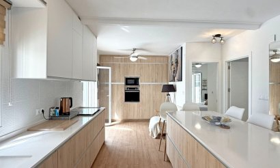 Resale - Villa - Orihuela Costa - Villamartín