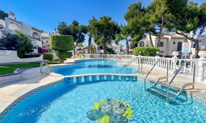 Resale - Bungalow - Torrevieja - Nueva Torrevieja - Aguas Nuevas