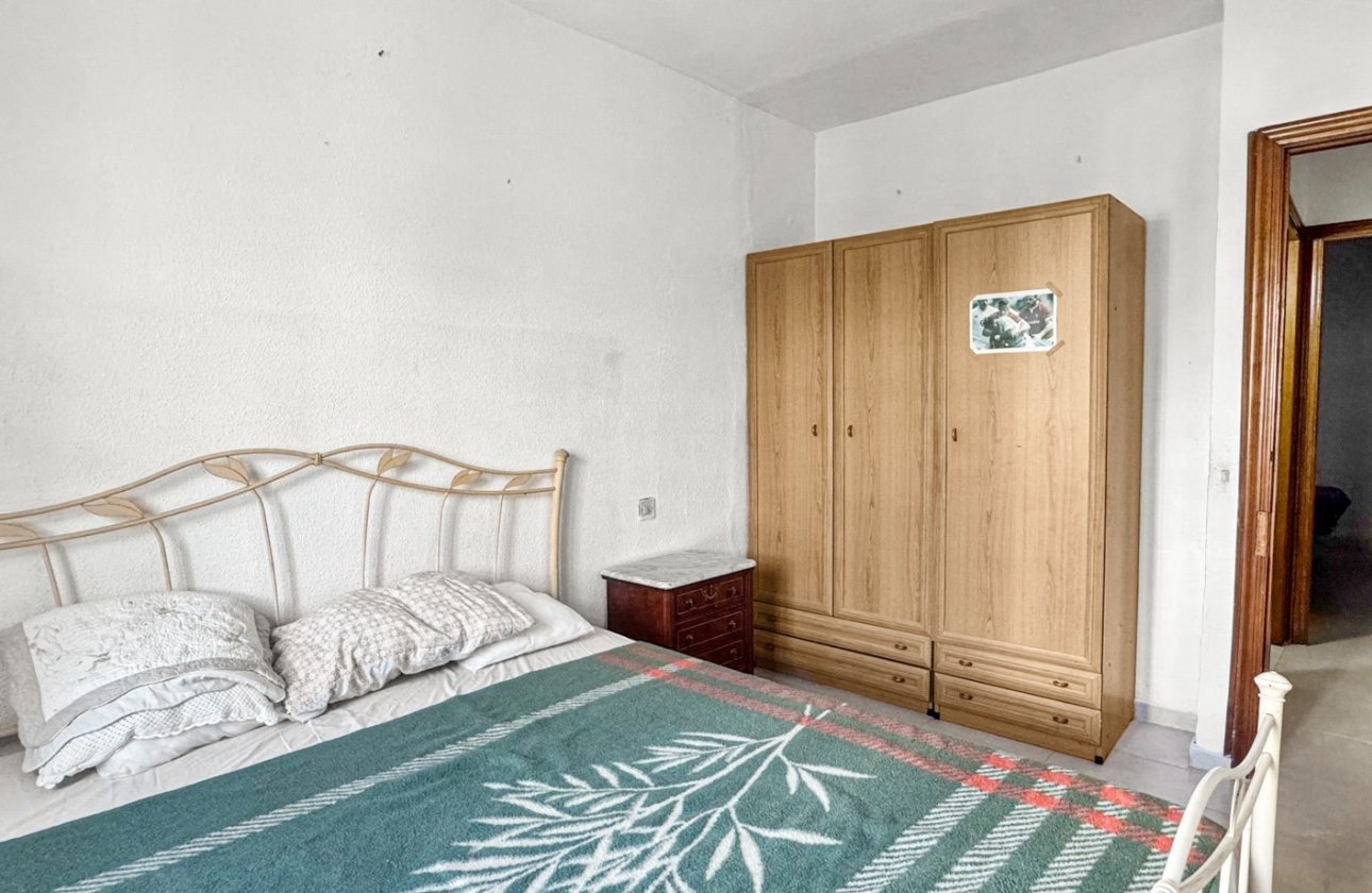 Resale - Bungalow - Torrevieja - Nueva Torrevieja - Aguas Nuevas