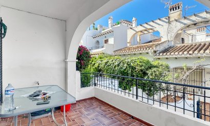 Resale - Bungalow - Torrevieja - Nueva Torrevieja - Aguas Nuevas