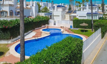Resale - Townhouse - Orihuela Costa - La Rioja