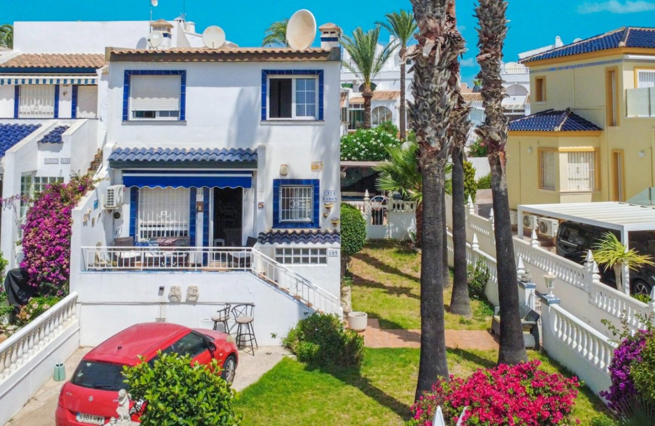 Resale - Townhouse - Orihuela Costa - La Rioja