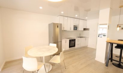 Resale - Apartment / flat - Torrevieja - Acequion