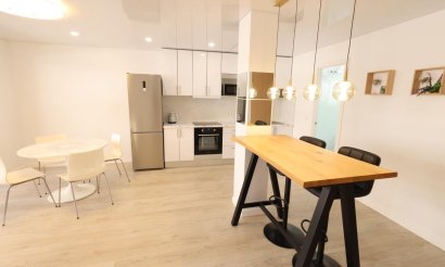 Resale - Apartment / flat - Torrevieja - Acequion