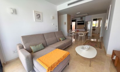 Resale - Villa - San Miguel de Salinas - San Miguel Salinas