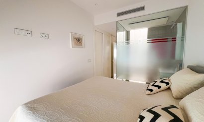 Resale - Villa - San Miguel de Salinas - San Miguel Salinas