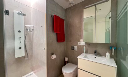 Resale - Villa - San Miguel de Salinas - San Miguel Salinas