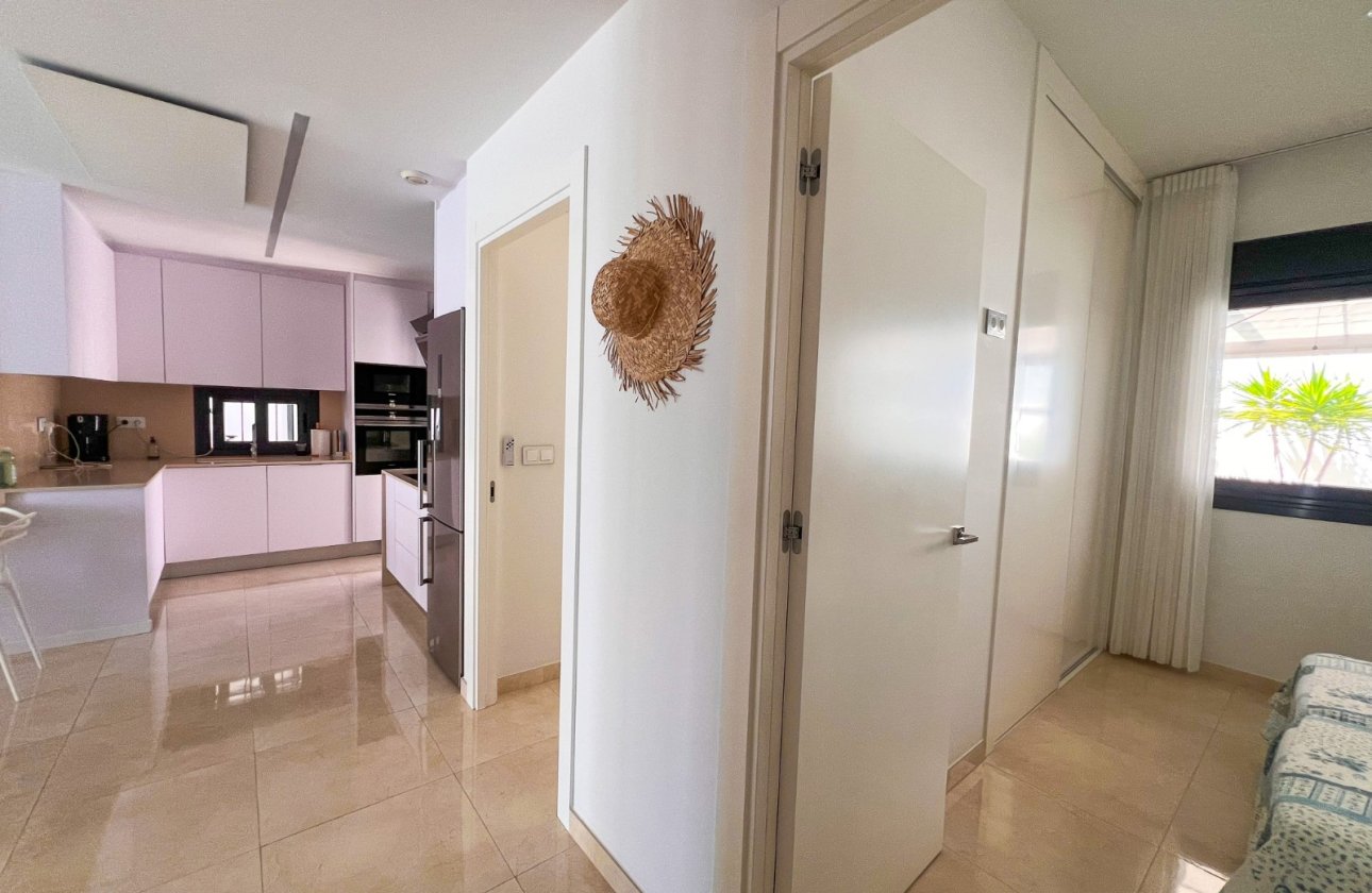 Resale - Villa - San Miguel de Salinas - San Miguel Salinas