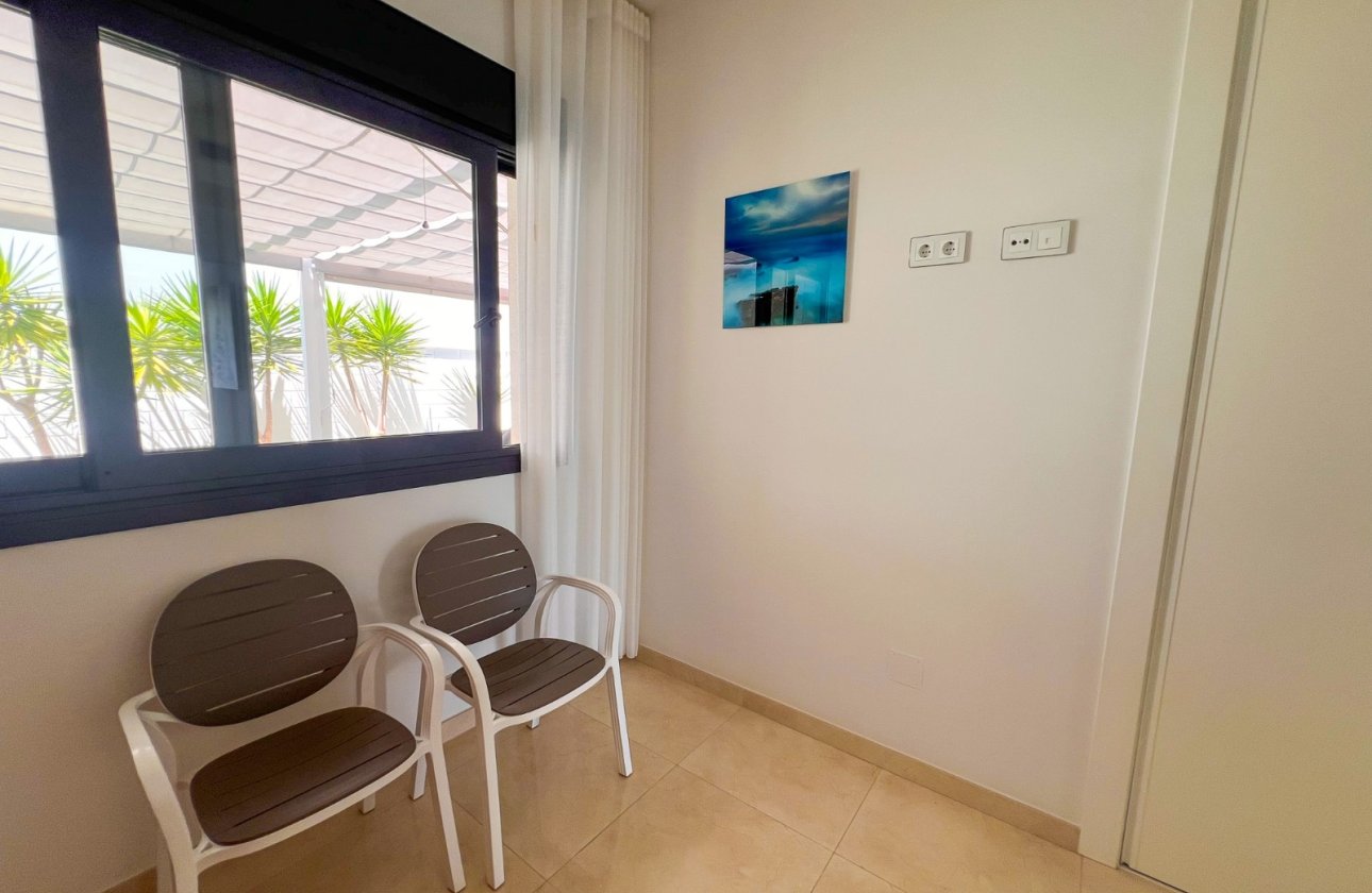Resale - Villa - San Miguel de Salinas - San Miguel Salinas