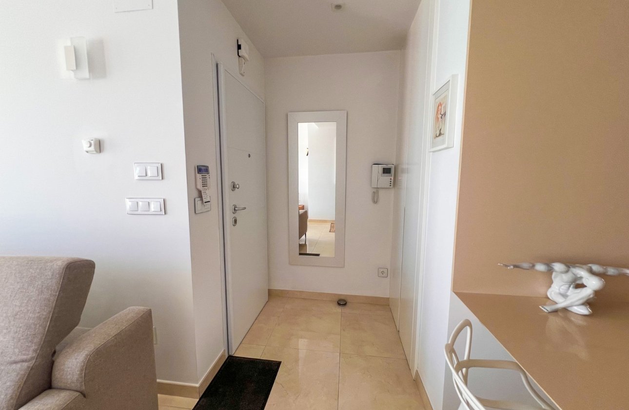Resale - Villa - San Miguel de Salinas - San Miguel Salinas