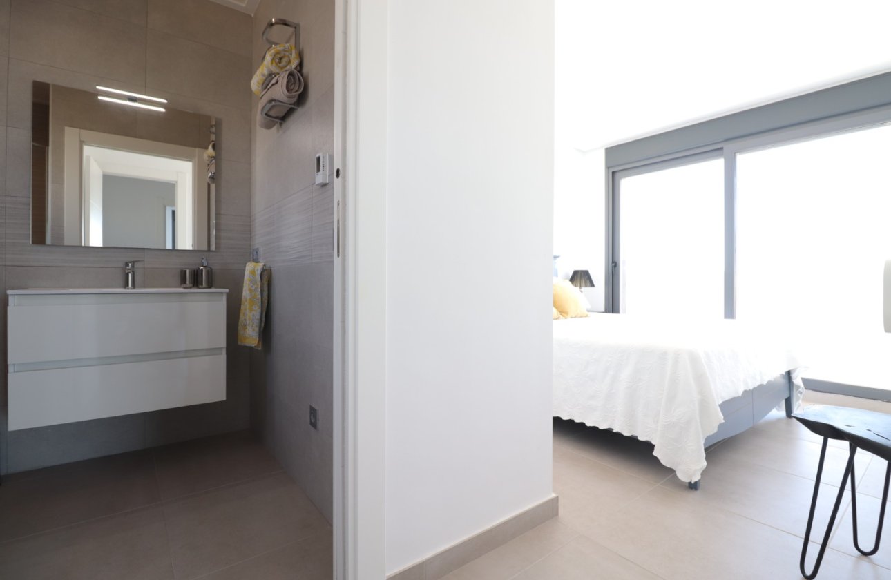 Resale - Villa - Benijofar - Benimar III