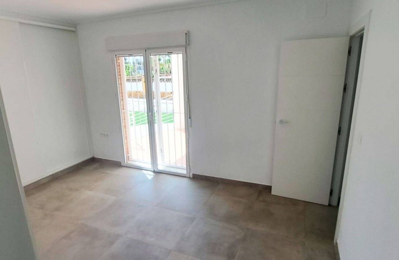 Resale - Villa - Catral - Catral - Country
