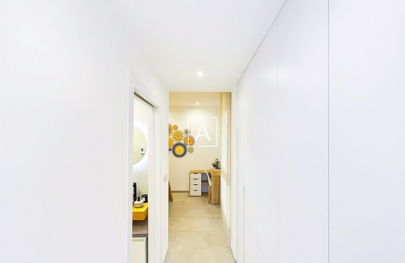 Resale - Apartment / flat - Lo Pagan