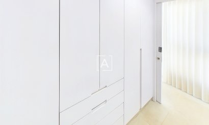 Resale - Apartment / flat - Lo Pagan