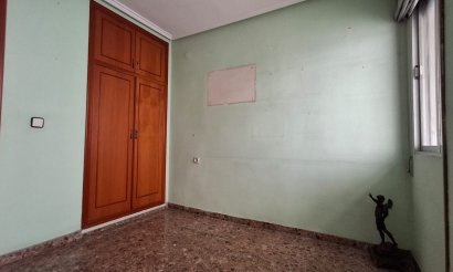 Resale - Apartment / flat - Orihuela - Zona Centro
