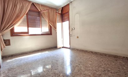 Resale - Apartment / flat - Orihuela - Zona Centro