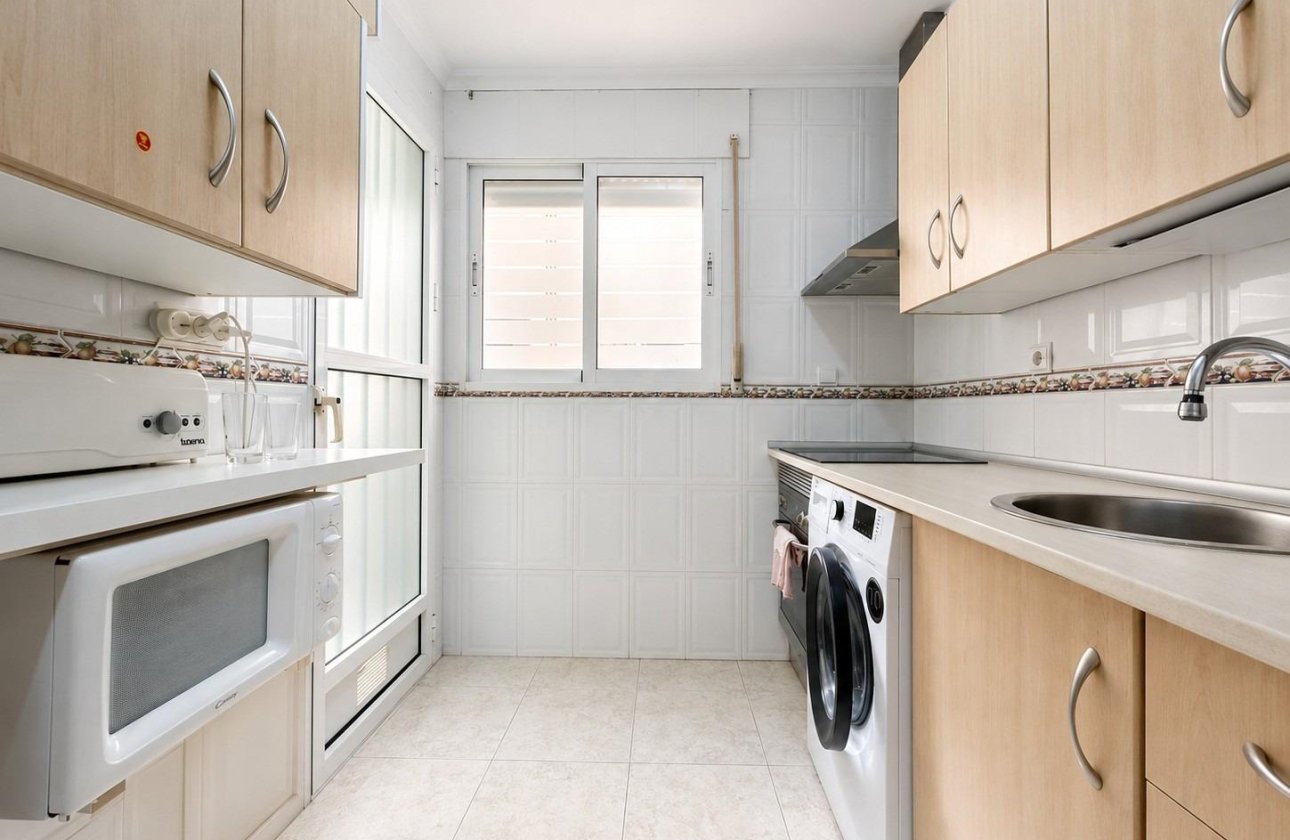 Resale - Apartment / flat - Dehesa de Campoamor - Campoamor