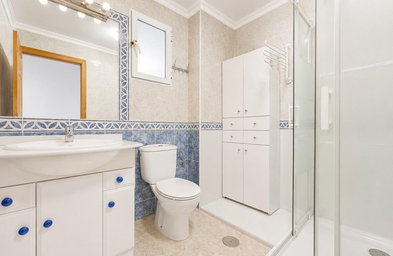 Resale - Apartment / flat - Dehesa de Campoamor - Campoamor