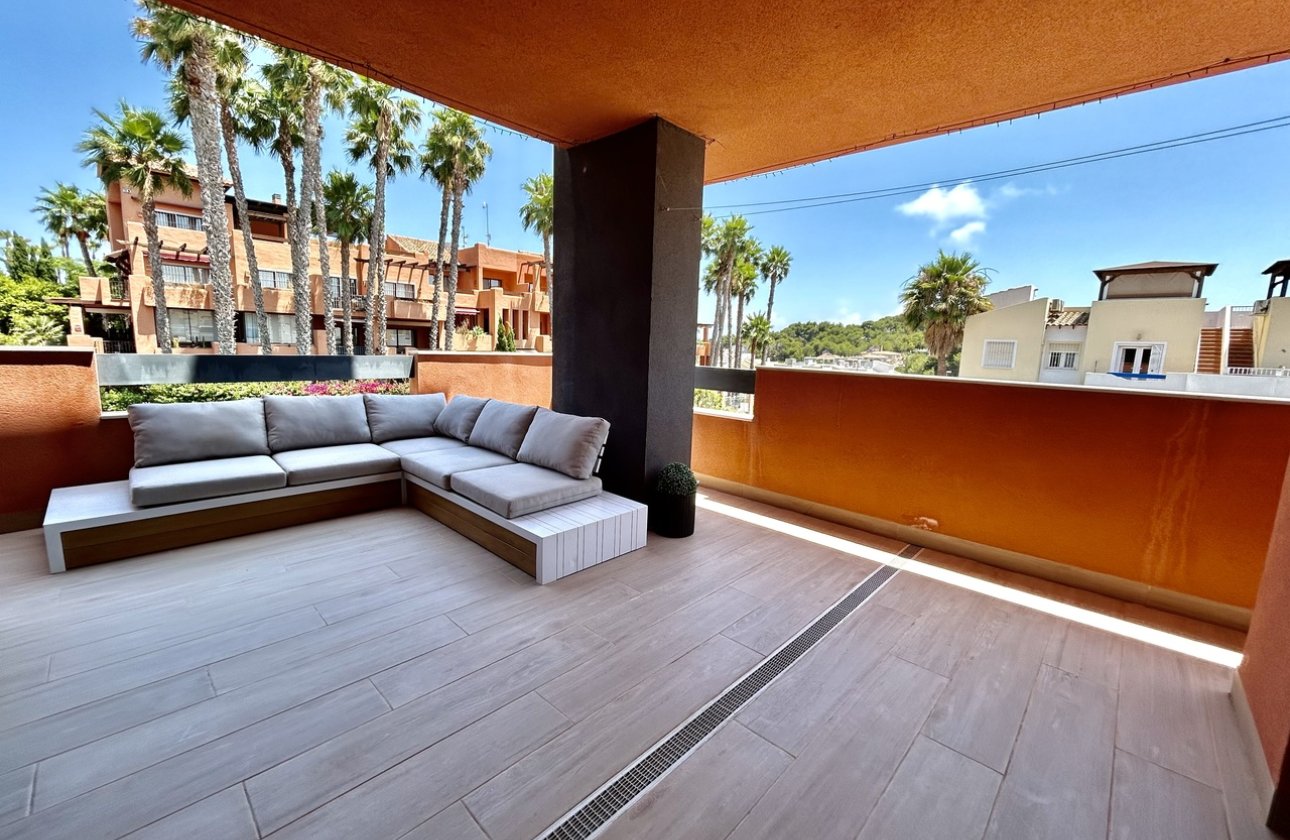 Resale - Apartment / flat - Orihuela Costa - Villamartin