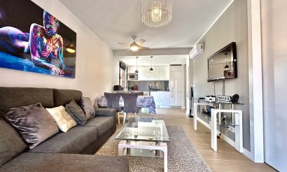 Resale - Apartment / flat - Orihuela Costa - Villamartin