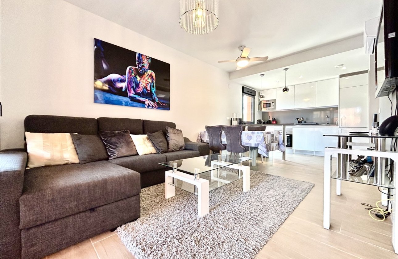 Resale - Apartment / flat - Orihuela Costa - Villamartin