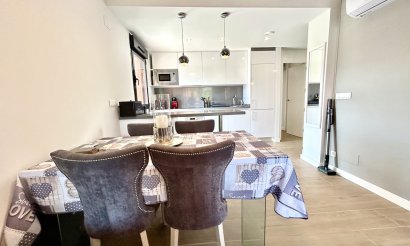 Resale - Apartment / flat - Orihuela Costa - Villamartin