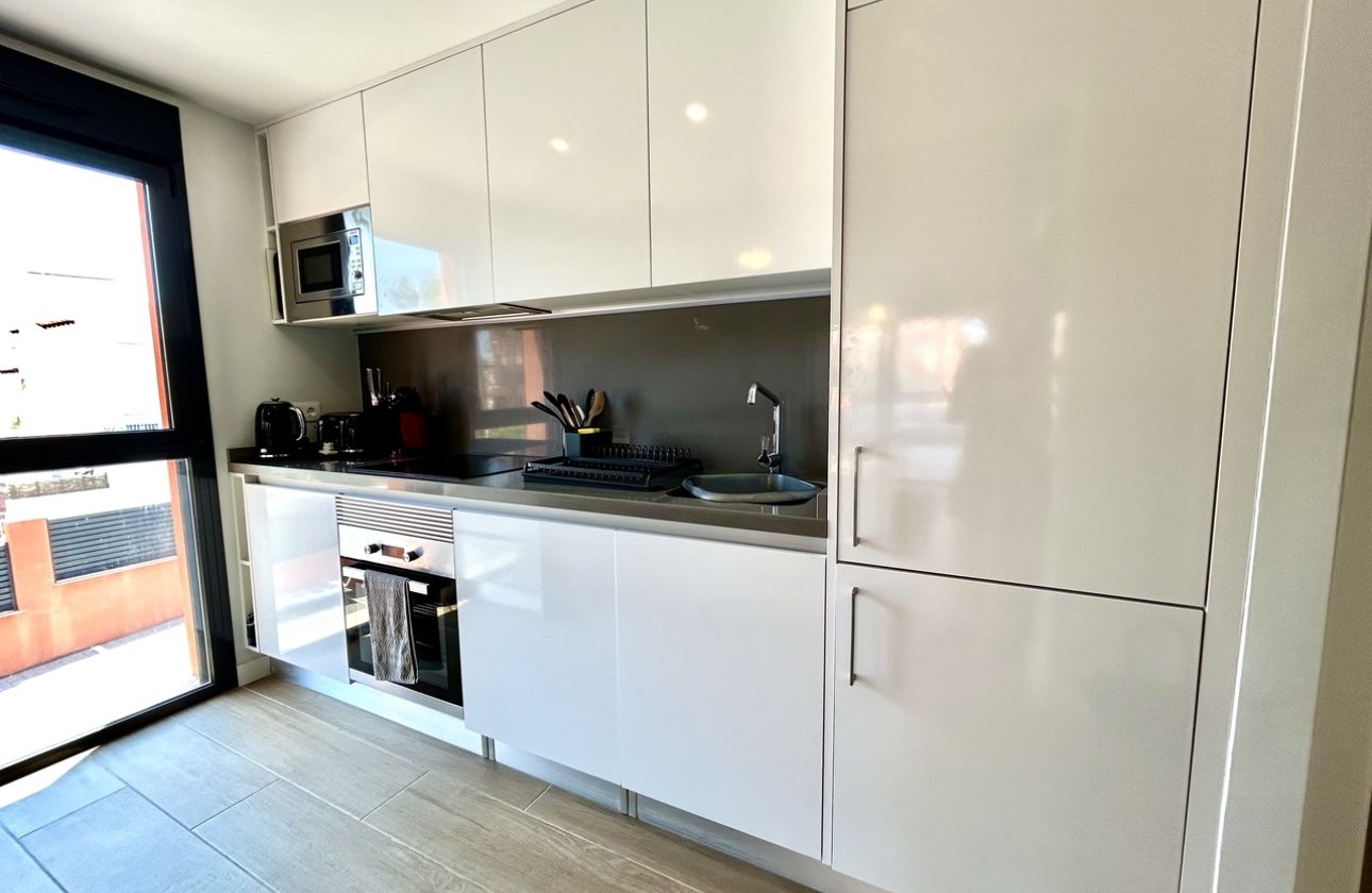 Resale - Apartment / flat - Orihuela Costa - Villamartin