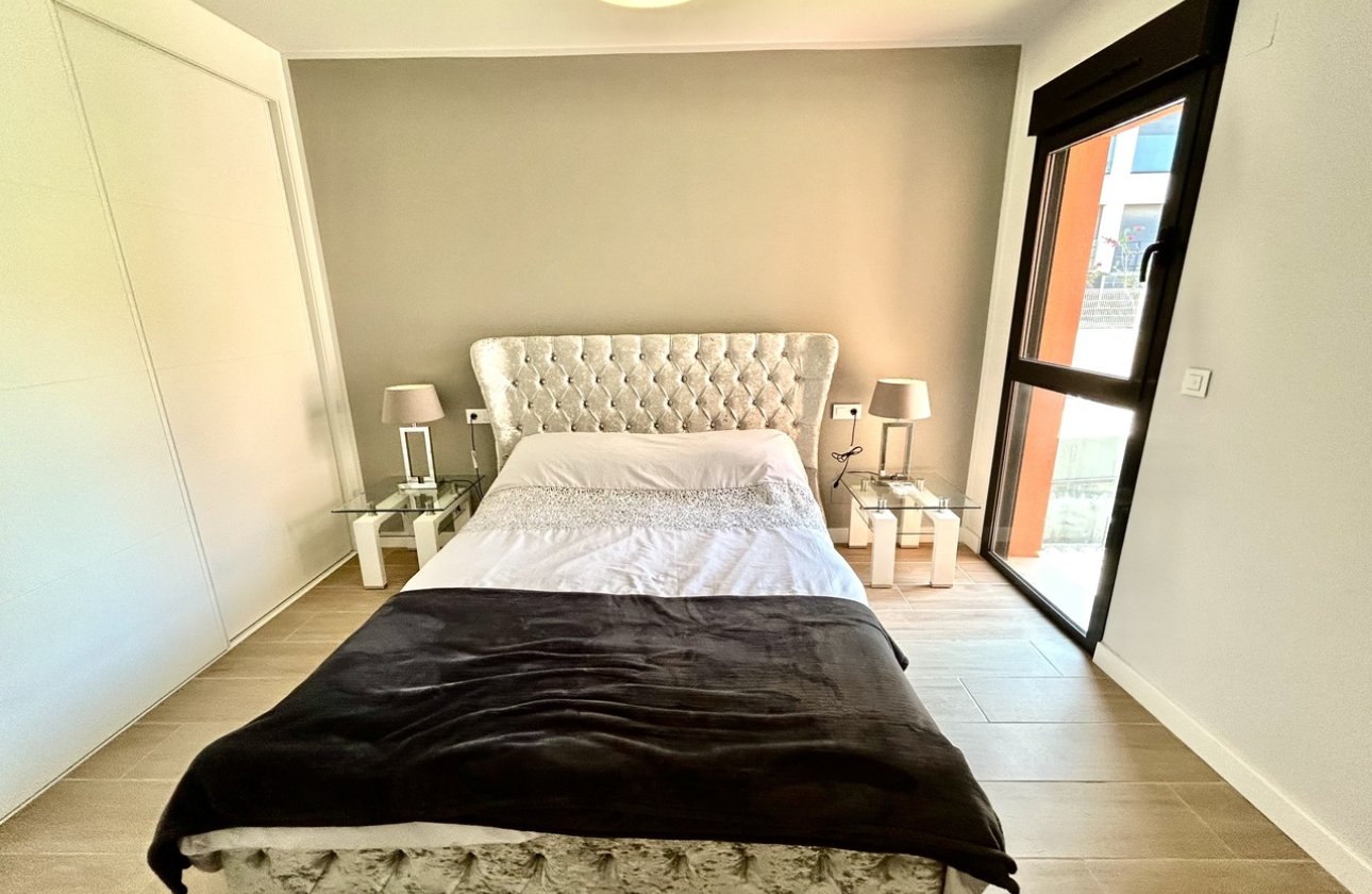Resale - Apartment / flat - Orihuela Costa - Villamartin