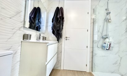 Resale - Apartment / flat - Orihuela Costa - Villamartin