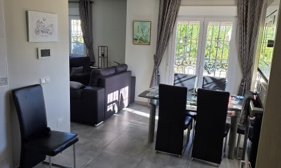 Resale - Villa - Orihuela Costa - Los Dolses
