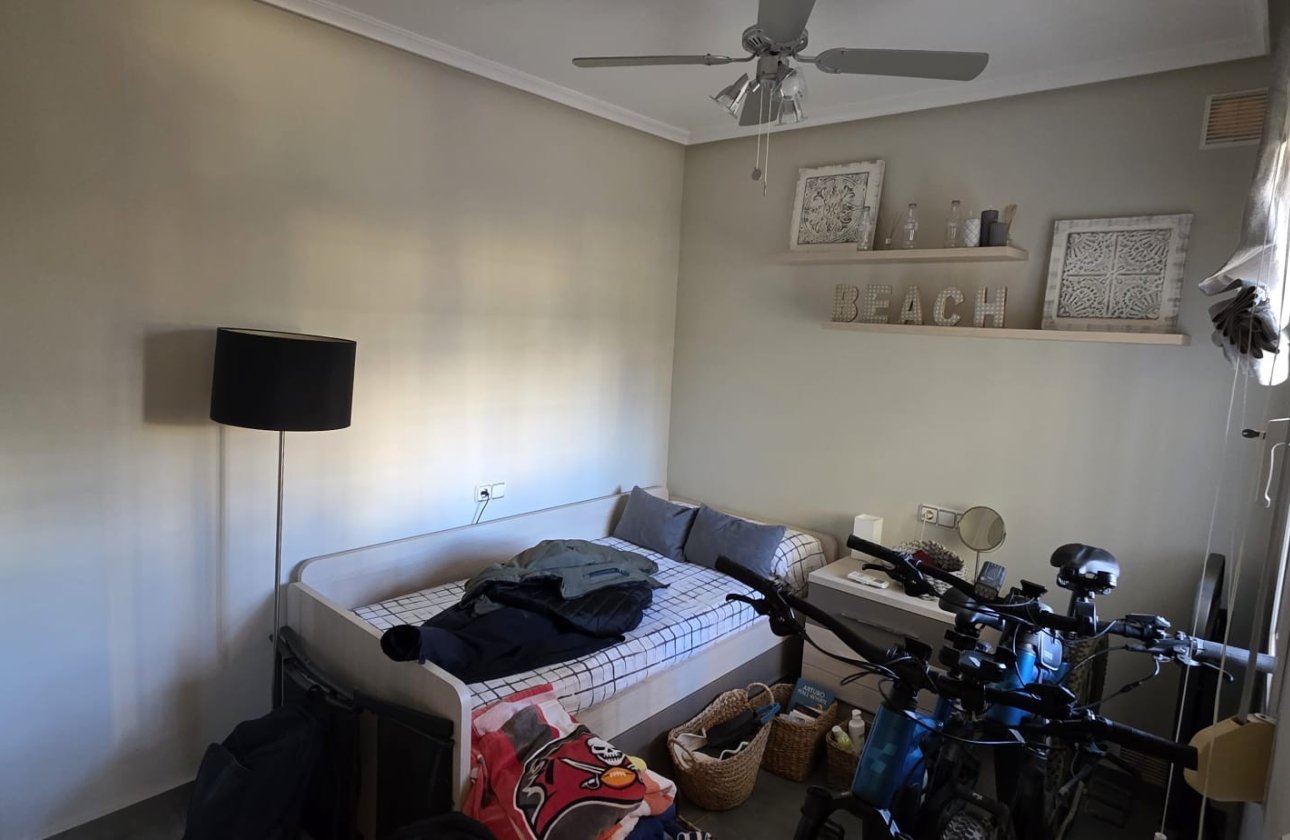 Resale - Villa - Orihuela Costa - Los Dolses