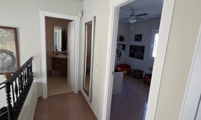 Resale - Villa - Orihuela Costa - Los Dolses