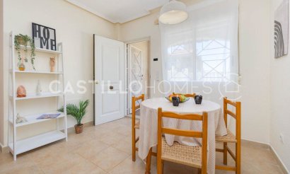 Resale - Bungalow - Torrevieja - Altos de la Bahía