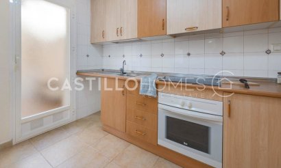 Resale - Bungalow - Torrevieja - Altos de la Bahía