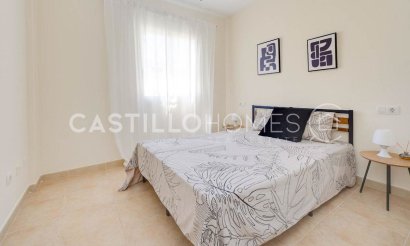 Resale - Bungalow - Torrevieja - Altos de la Bahía