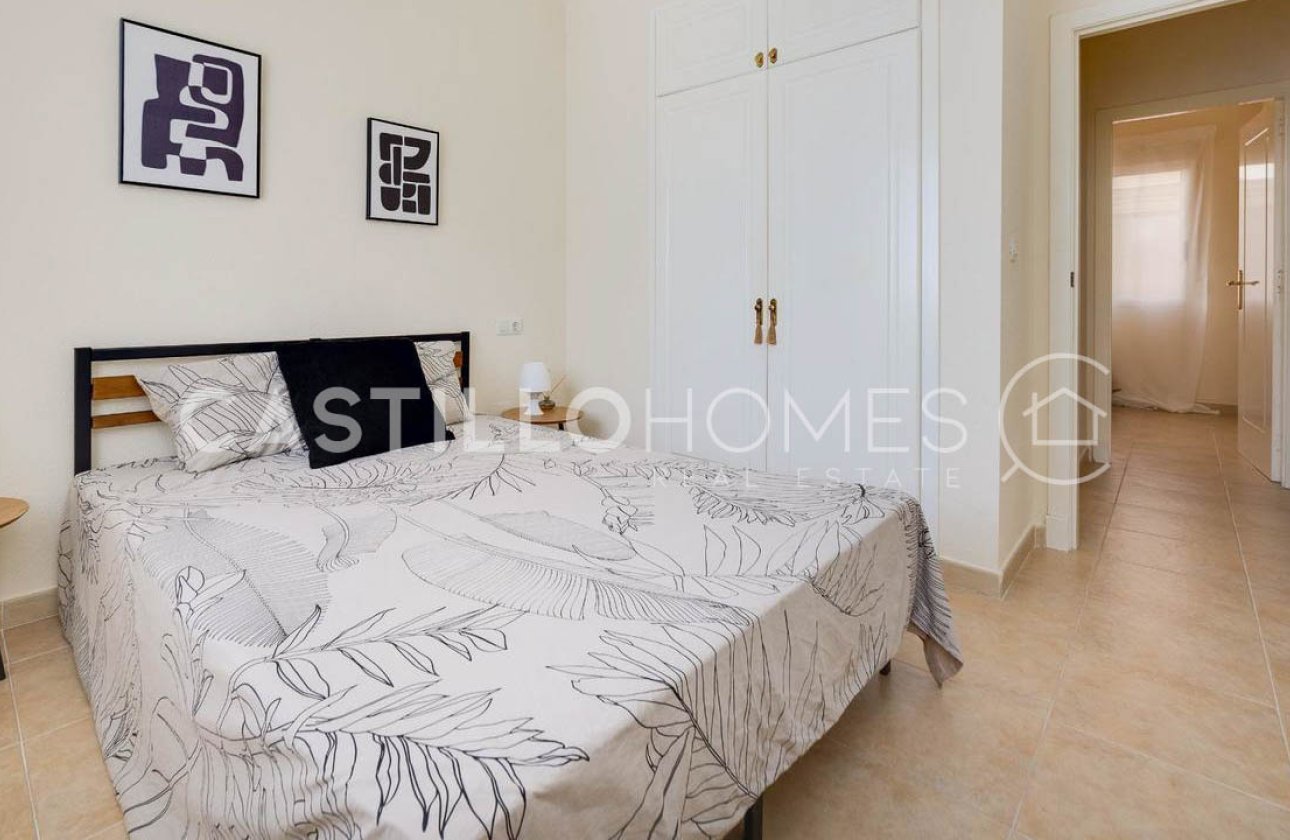 Resale - Bungalow - Torrevieja - Altos de la Bahía