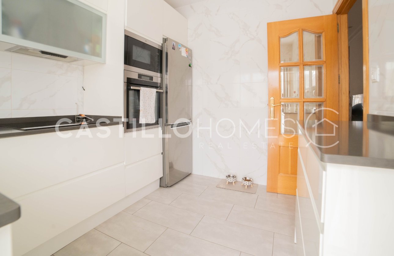 Resale - Townhouse - Torrevieja - Los Balcones