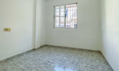 Resale - Bungalow - Orihuela Costa - Playa Flamenca