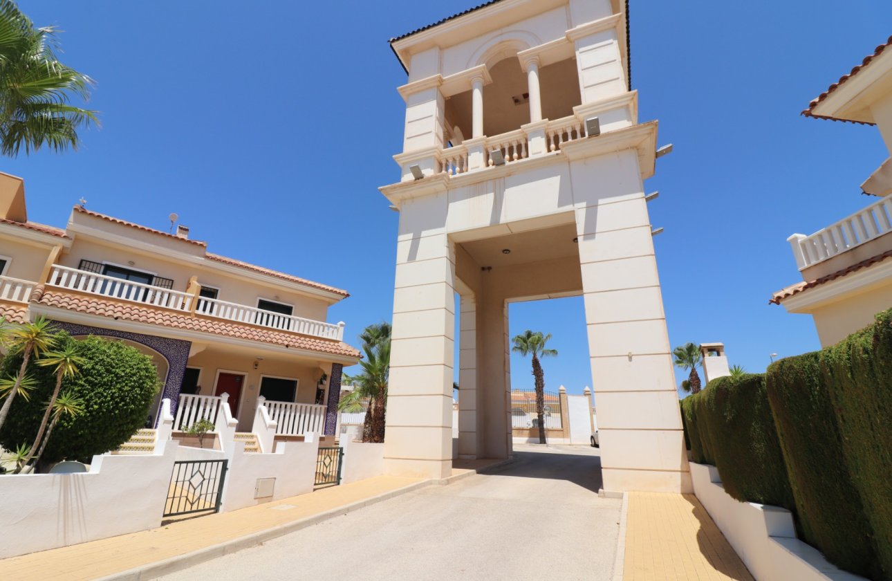 Resale - Townhouse - Ciudad Quesada - Doña Pepa