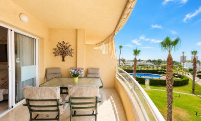Resale - Apartment / flat - Dehesa de Campoamor - Campoamor