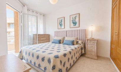 Resale - Apartment / flat - Dehesa de Campoamor - Campoamor