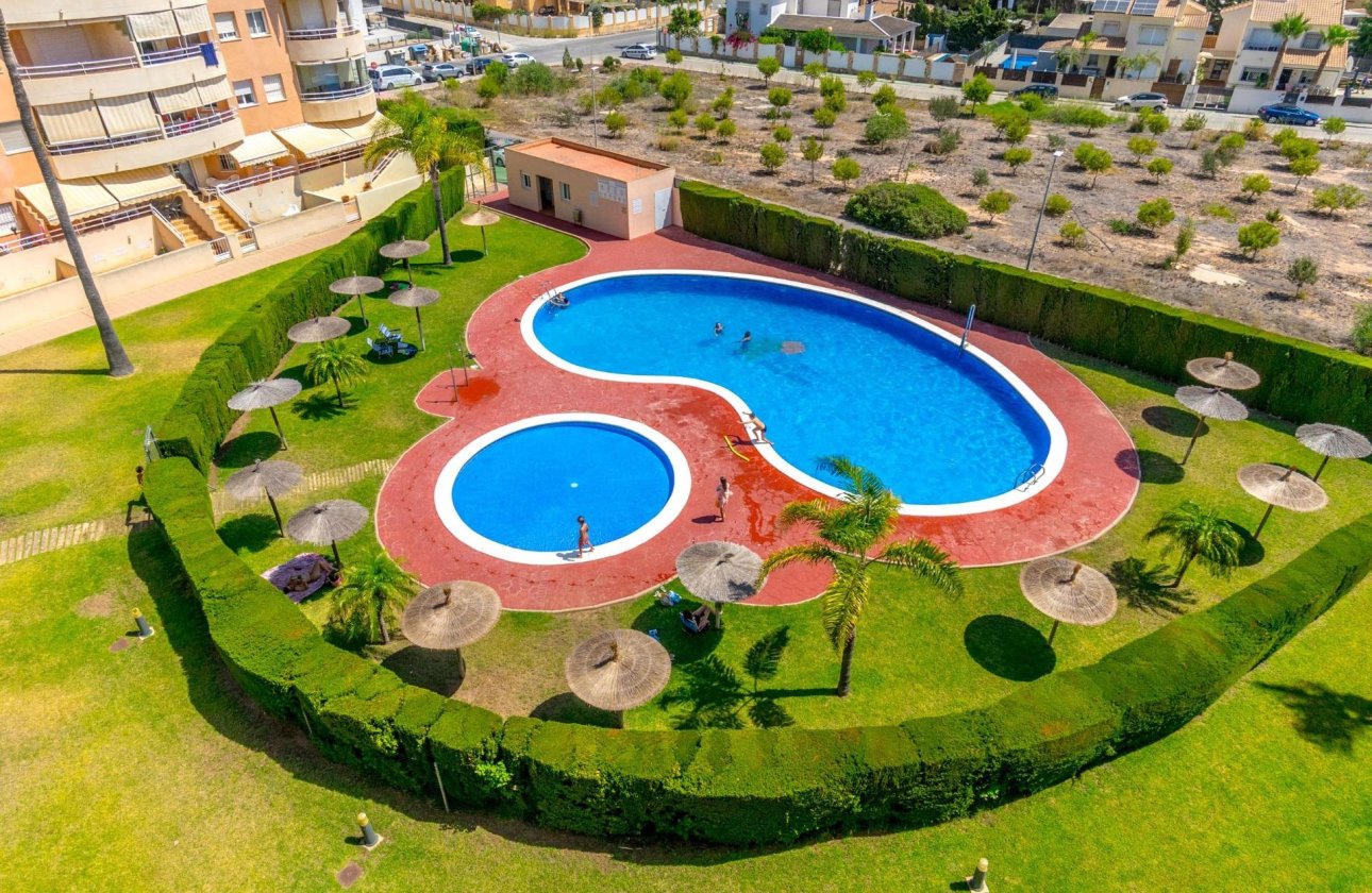 Resale - Apartment / flat - Dehesa de Campoamor - Campoamor