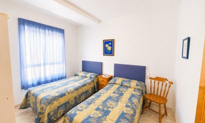 Resale - Apartment / flat - Torrevieja - Playa del Cura